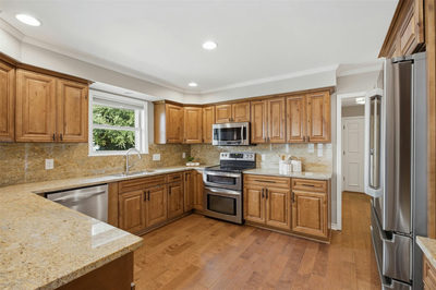 105 Tallstar Dr — photo 3