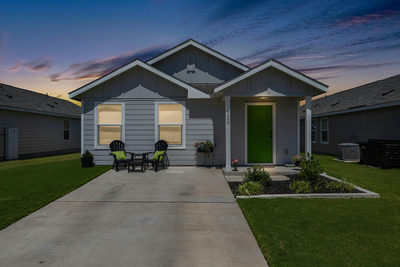 129 Jack Browning Dr — photo 2