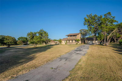 311 Harmony Ln — photo 3