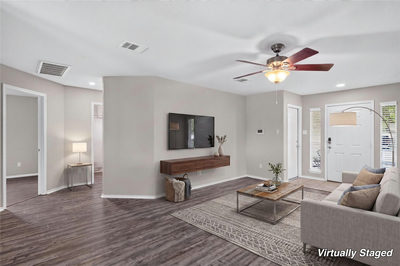 313 Wimberley St — photo 4
