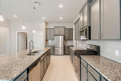 170 Silver Glen Dr — photo 5