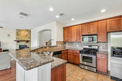 6805 Lantern View Dr — photo 4