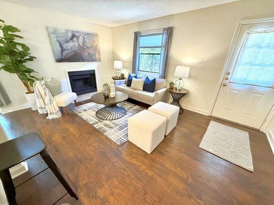 900 Taulbee Ln #106 — photo 3