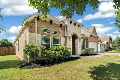 101 Canyon Lake Ln — photo 2