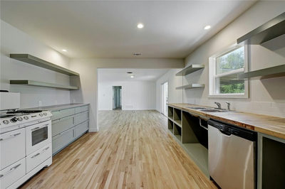 4804 Menchaca Rd — photo 2