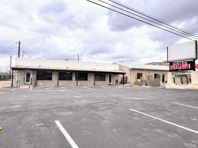 2300 N Us Highway 281 Hwy — photo 3