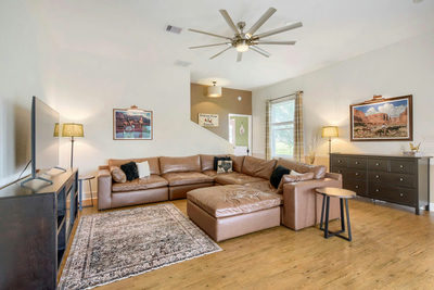 210 Battleground Cir — photo 4