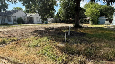 1312 Wallace St — photo 4