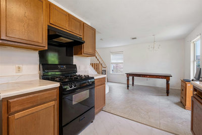 800 Rubles Ct — photo 2