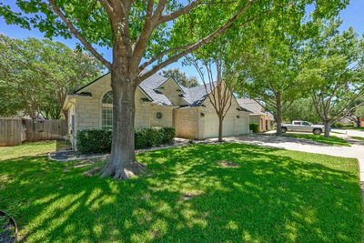 2602 Henley Dr — photo 2