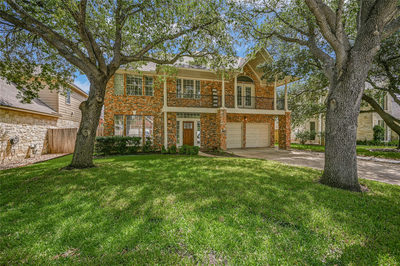 5704 Trelawney Ln — photo 2