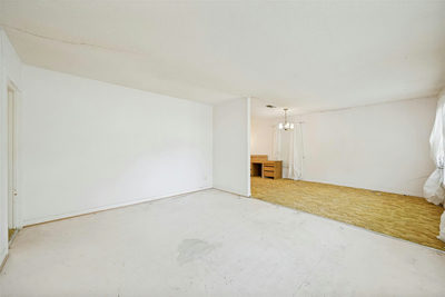 4814 Woodview Ave — photo 4