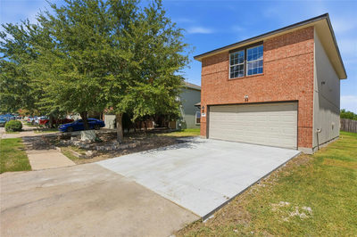 6917 Panda Royle Dr — photo 2