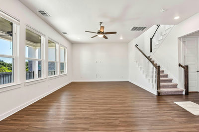 1209 Willie Ranch Way — photo 4