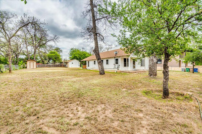 3520 Gonzales St — photo 4