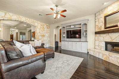 1008 N Ash Cv — photo 2