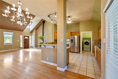 221 Chaparral Rd — photo 5