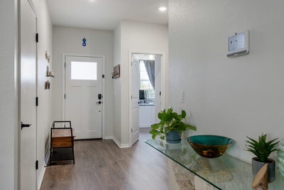 916 Scott Ct — photo 4