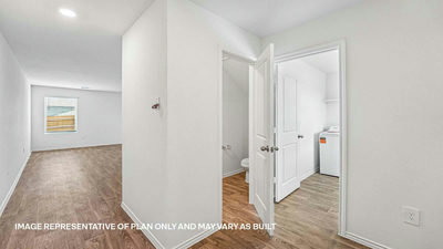 1083 Phantom Hill Blvd — photo 4