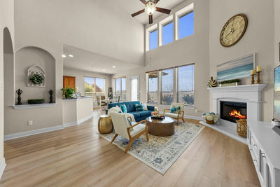109 Wake Grv — photo 2