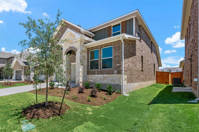 275 Crater Lake Dr — photo 2
