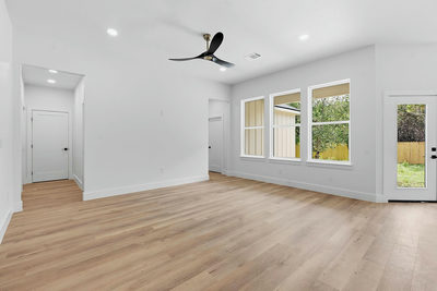 13 Country Place Dr — photo 4
