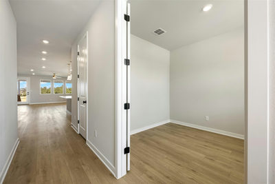 283 Crater Lake Dr — photo 5