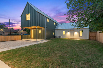 420 S Brazos St — photo 5