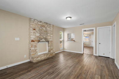 900 Fieldwood Dr — photo 5