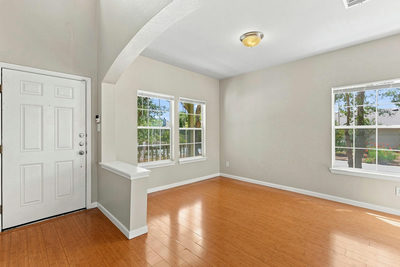 11400 Hereford St — photo 4