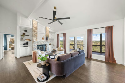 1528 Ben Crenshaw Way — photo 4
