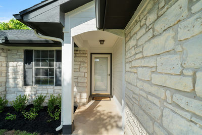 611 Clearcreek Dr — photo 3