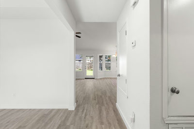 611 Clearcreek Dr — photo 4
