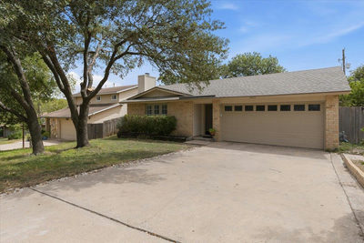 8405 Fenton Dr — photo 2