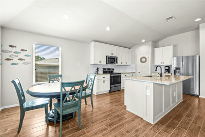 21204 Santa Rosa Ave — photo 4