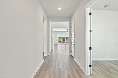 317 McMillian Drive — photo 4