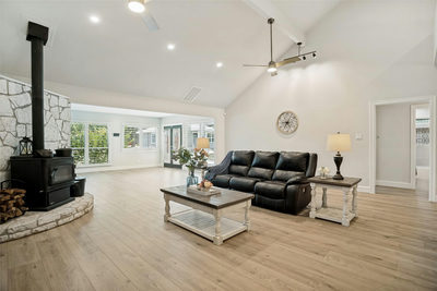 190 Young Ranch Rd — photo 3