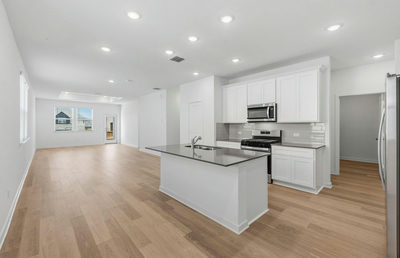 165 Golden Bell Way — photo 4
