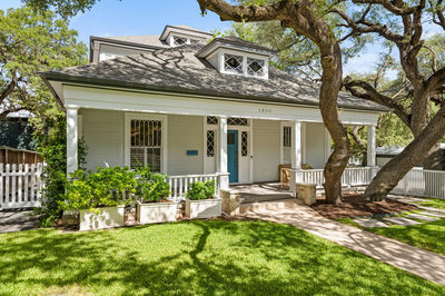 1800 Brackenridge St — photo 2