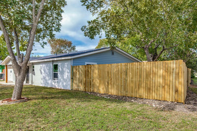 500 Lockwood St — photo 4