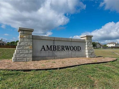1941 Amberwood Loop — photo 2