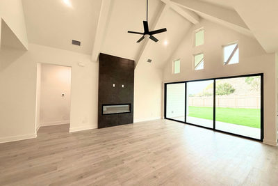 1517 Shelby Ln — photo 3