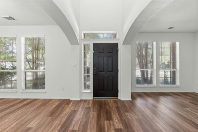 104 Whitechapel Ct — photo 4