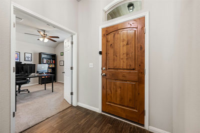 204 Lambert St — photo 4