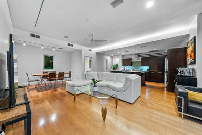 7689 Delwau Ln — photo 2