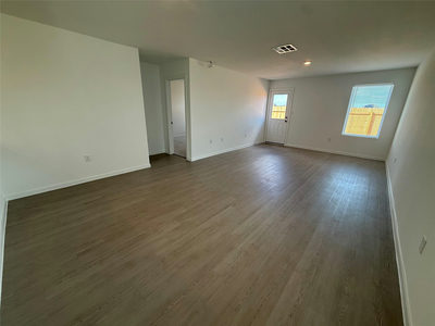 240 Mets Way — photo 2