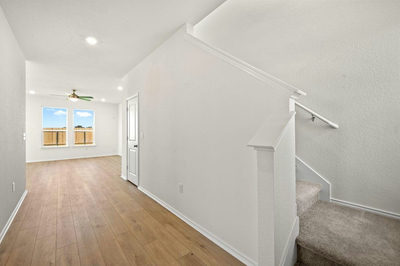 1002 Golden St — photo 5