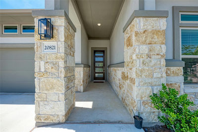 20821 Schuster St — photo 4