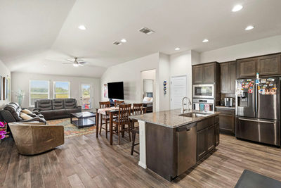 205 Four Star Dr — photo 2