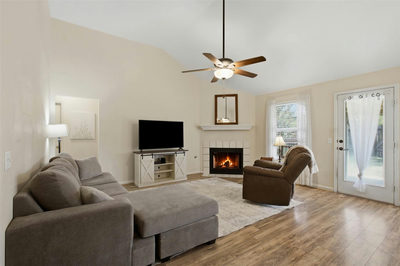 1717 Rendova Ln — photo 2